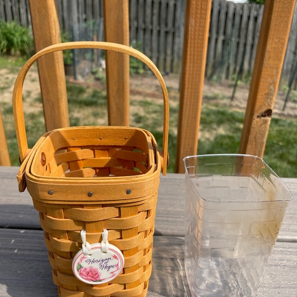 Longaberger,Vintage 1998 Mini Lined Basket with Handle - Picture 3 of 5